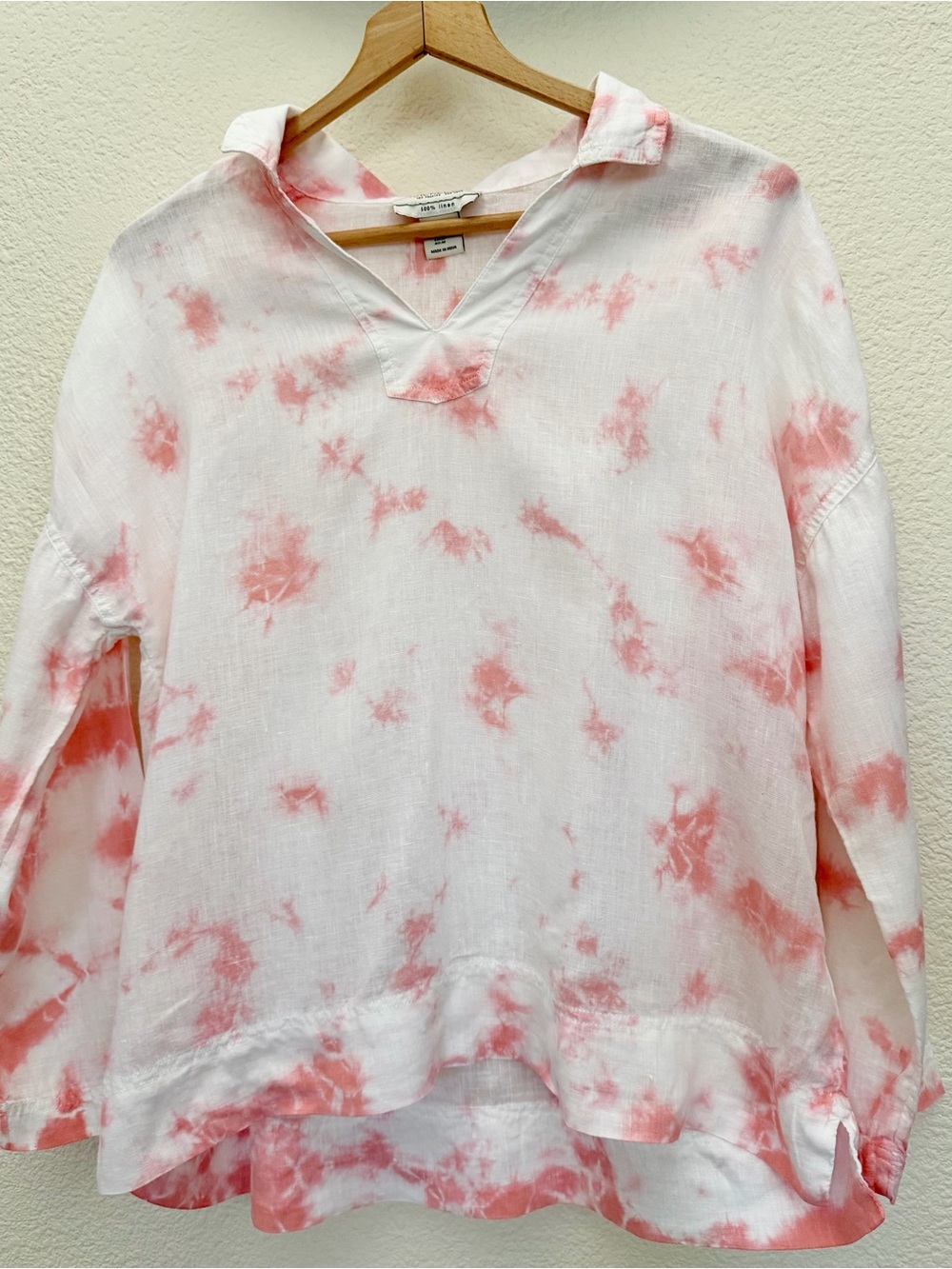 Rachel Zoe White Pink Tie-Dye 100%
Linen V-Neck Tunic Popover Top size Medium